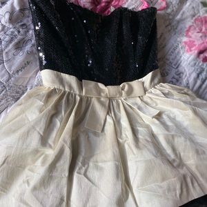 Prom dress of mini dress